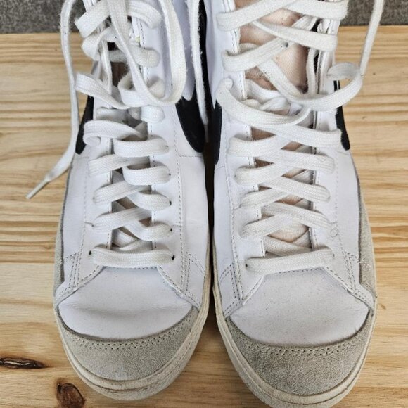 Nike Blazer Mid 77 Vintage White and Black size 12 Mens BQ6806-100 - Picture 4 of 13